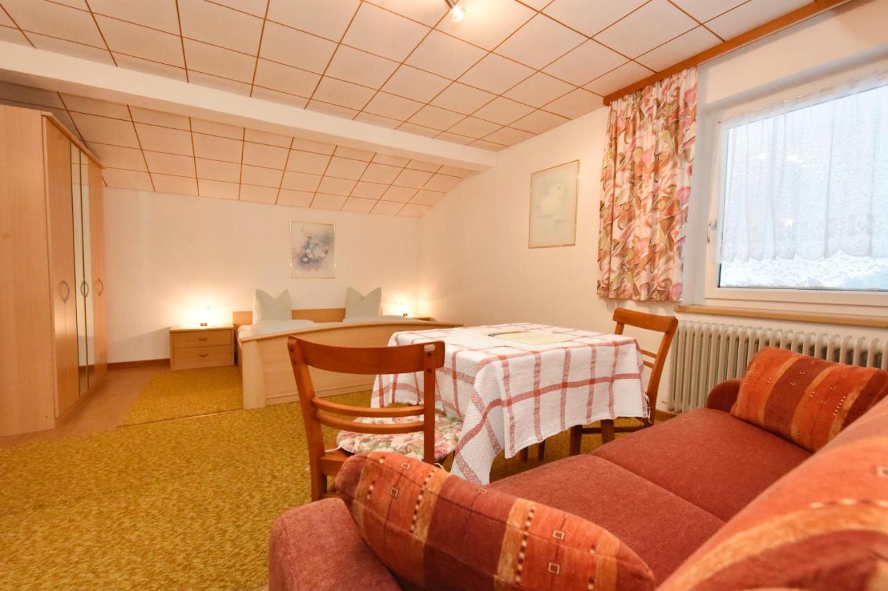 Pension Piz Buin Партенен Экстерьер фото