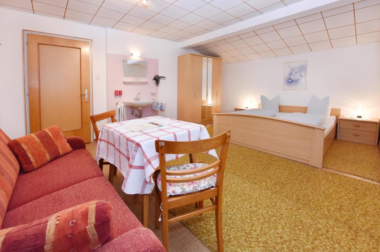 Pension Piz Buin Партенен Экстерьер фото
